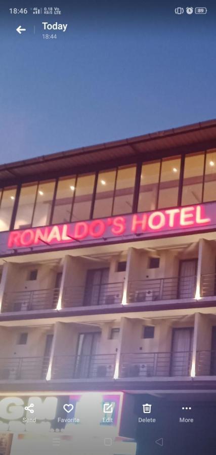 Ronaldos Old Goa Panaji Exterior foto